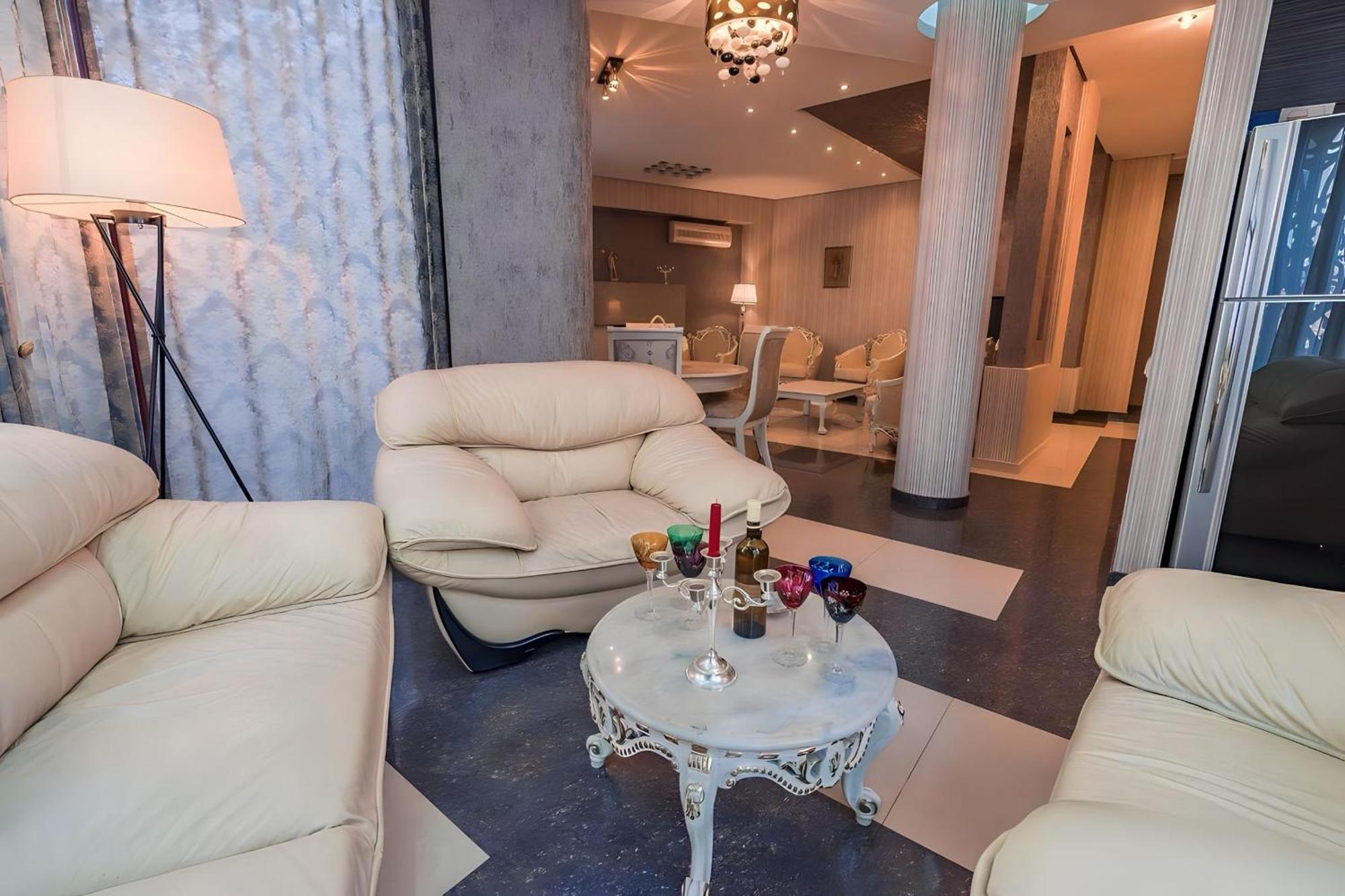 Cabernet Corner Apartment Tbilisi Exterior foto