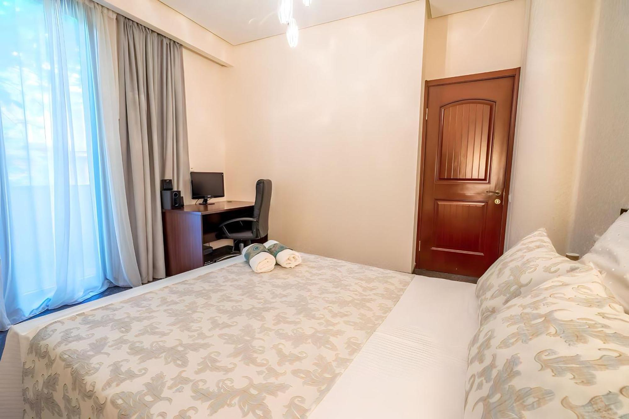Cabernet Corner Apartment Tbilisi Exterior foto
